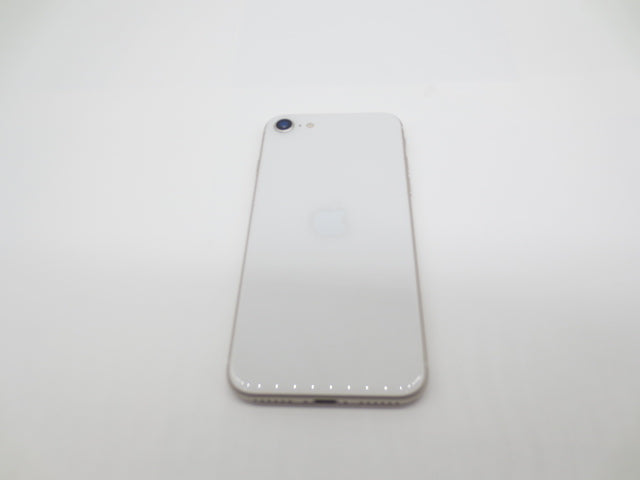【中古】Apple iPhoneSE 第3世代 64GB A2782 MMYD3J/A スターライト SIMフリー 利用制限○ バッテリー81% 初期化済み