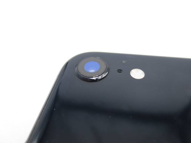【中古】Apple iPhoneSE 第3世代 64GB A2782 MMYC3J/A ミッドナイト SIMフリー 利用制限○ バッテリー89% 初期化済み