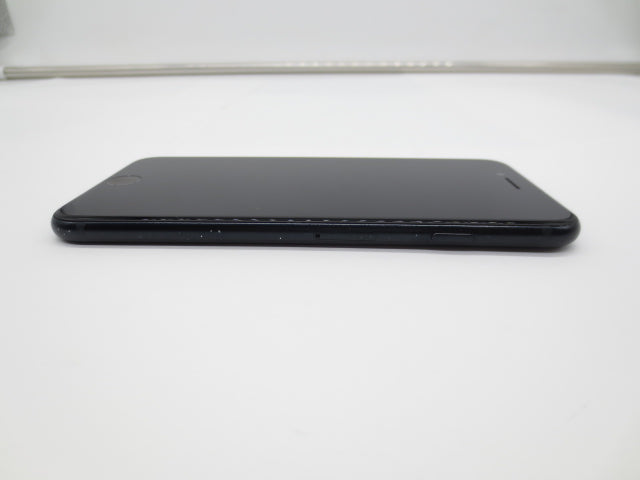【中古】Apple iPhoneSE 第3世代 64GB A2782 MMYC3J/A ミッドナイト SIMフリー 利用制限○ バッテリー90% 初期化済み